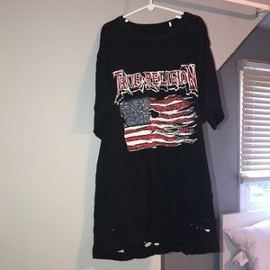 True Religion Ripped shirt